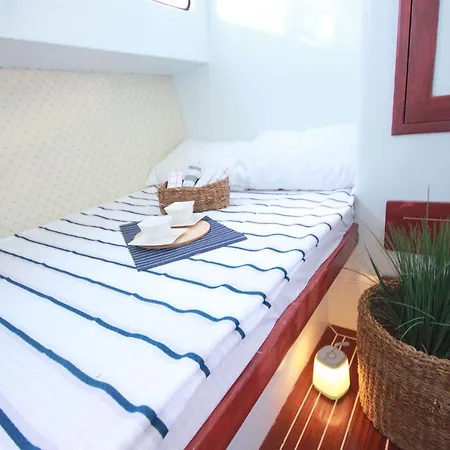 Botel Adalin Yat